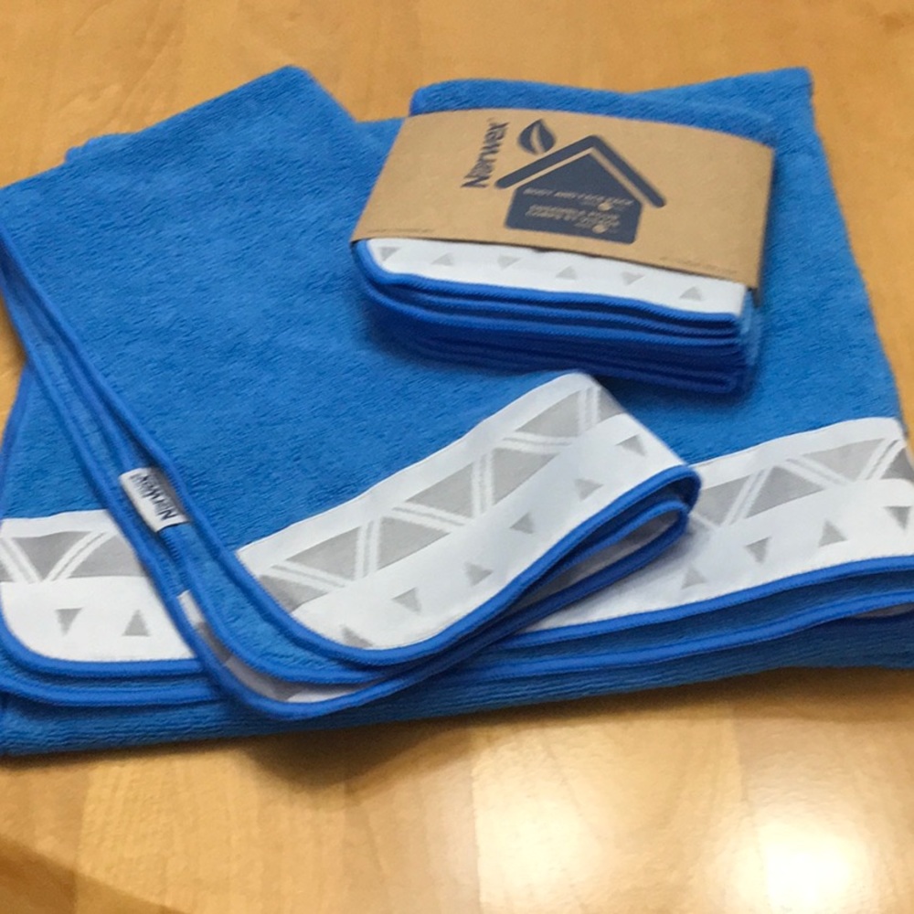 New Norwex Bath, Hand, and 3 Body and Face Pack marine with silver border